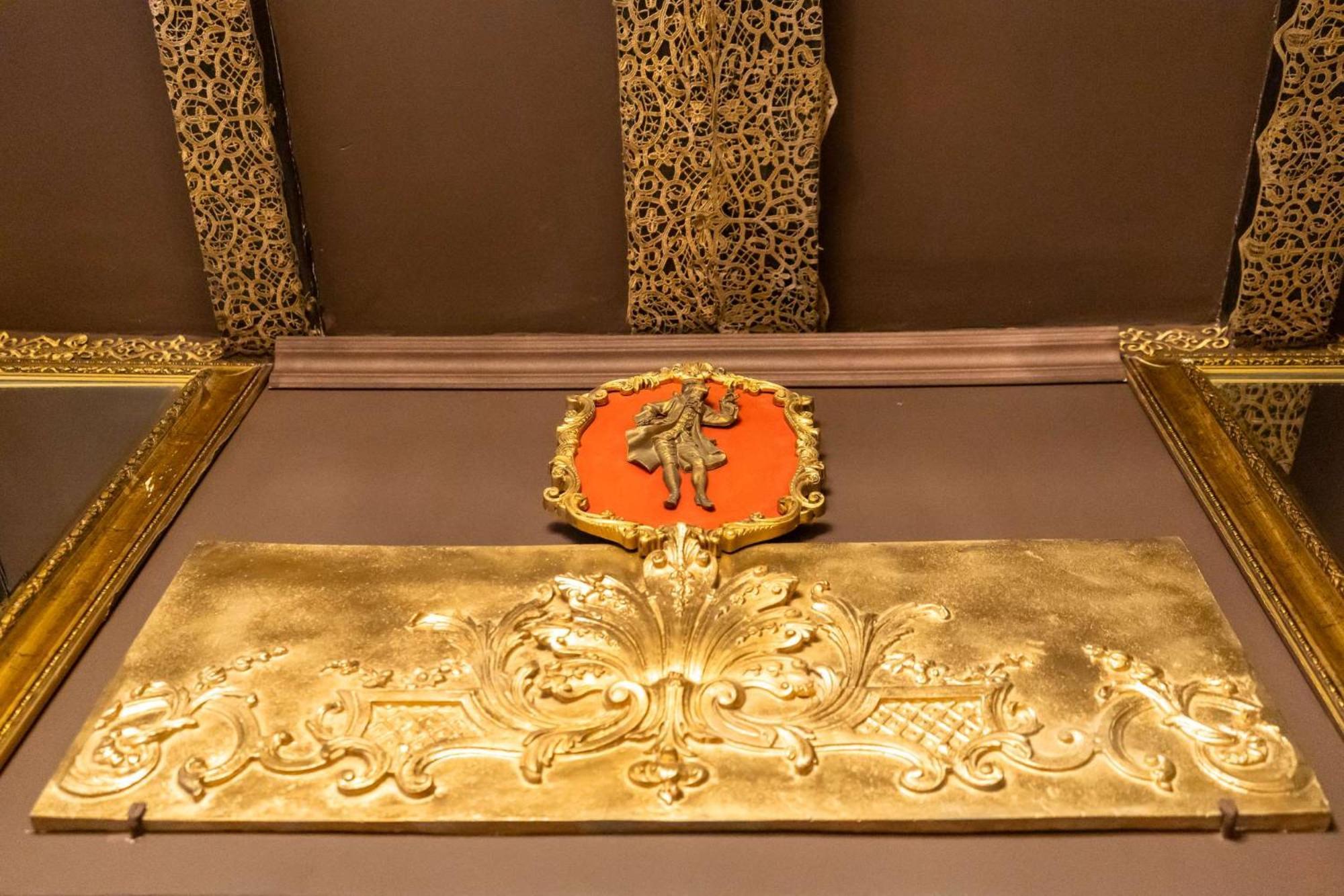 Conacul Coroanei Luxury Boutique Hotel ブカレスト エクステリア 写真